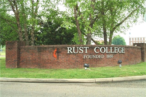 Rust-College-Small-Colleges-for-Biology-Degrees